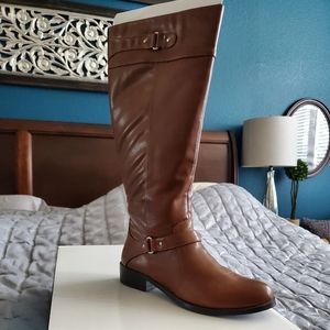 Alfani wide calf boot